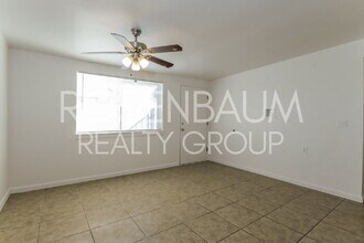 1417 E Fort Lowell Rd in Tucson, AZ - Building Photo - Building Photo
