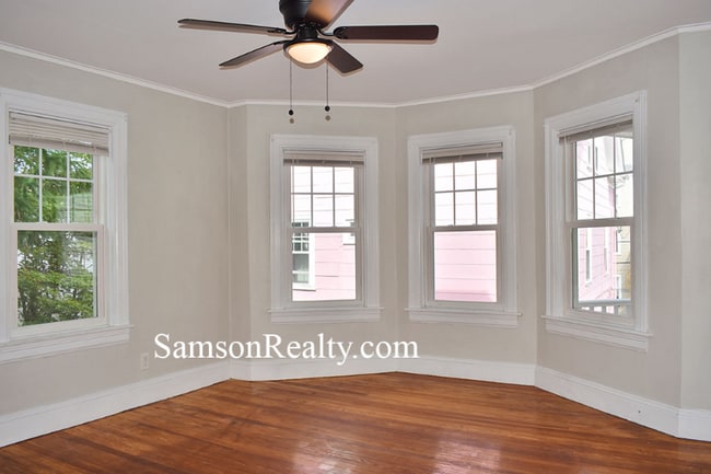 329 Williams St in Providence, RI - Building Photo - Building Photo