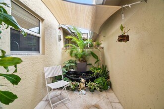 505 Maplewood Dr in Greenacres, FL - Building Photo - Building Photo