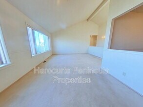 7801 Amethyst Loop NW in Silverdale, WA - Building Photo - Building Photo