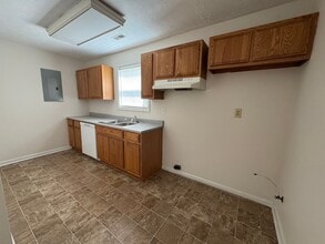 5109 W Raymond St in Indianapolis, IN - Building Photo - Building Photo