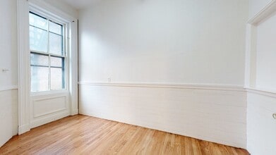 223 Beacon St, Unit 6D in Boston, MA - Foto de edificio - Building Photo
