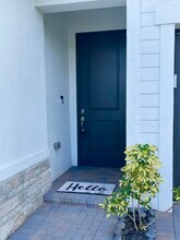 6716 Pointe of Woods Dr in West Palm Beach, FL - Building Photo - Building Photo