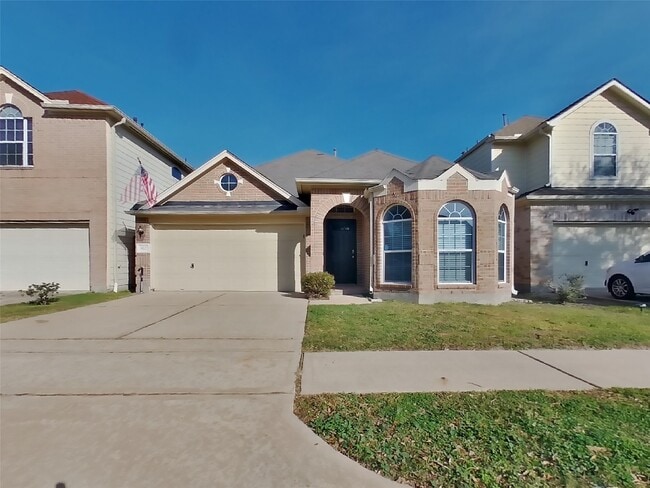 property at 810 Forest Hillside Ln