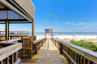 9902 S Thomas Dr, Unit Lake View in Panama City Beach, FL - Building Photo - Building Photo