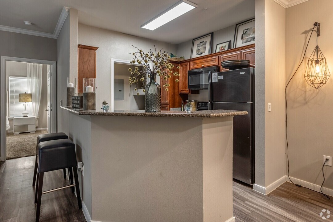 8500 London Way Dr in Tomball, TX - Building Photo