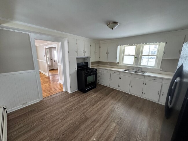 76 Frederick St in Constantia, NY - Building Photo - Building Photo