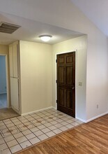 1406 Morning Glory Dr in Petaluma, CA - Building Photo - Building Photo