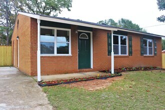 1600 Mazor Dr in Columbus, GA - Building Photo - Building Photo