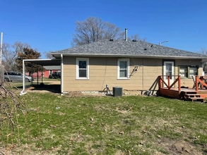 1324 Mary Ave in Rock Falls, IL - Building Photo - Building Photo