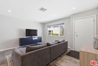 2975 W Ave 33 in Los Angeles, CA - Building Photo - Building Photo