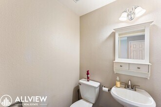 8455 El Arroyo Dr in Huntington Beach, CA - Building Photo - Building Photo