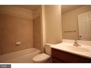 1816 Pinnacle Dr in Warrington, PA - Building Photo - Building Photo