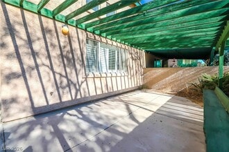 5779 Ritter Ln in Las Vegas, NV - Building Photo - Building Photo