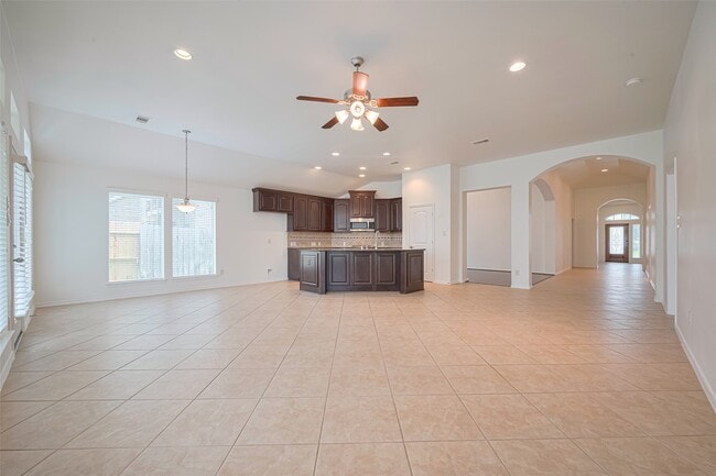 13315 Peach Orchard Ln