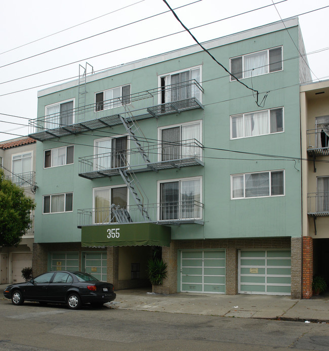 355 24th Ave in San Francisco, CA - Building Photo - Building Photo