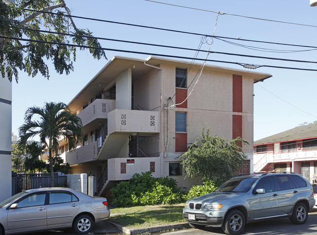 1917 Algaroba St in Honolulu, HI - Building Photo - Building Photo