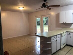 2614 Tupelo Terrace in Tallahassee, FL - Building Photo - Building Photo