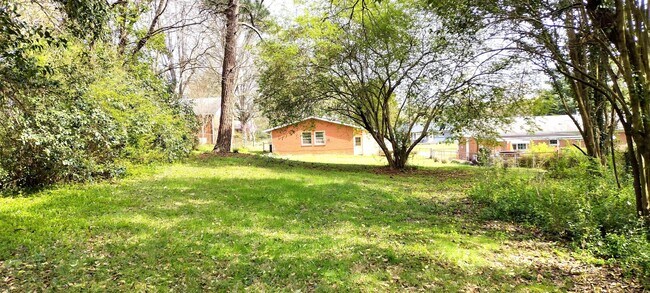 3219 Connecticut Ave in Charlotte, NC - Building Photo - Building Photo