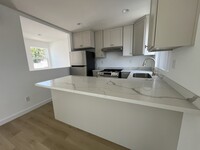 4216 Lockwood Ave, Unit R2 in Los Angeles, CA - Building Photo - Building Photo