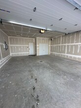 2517-2521 Granite Dr in Minot, ND - Foto de edificio - Building Photo