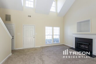 1607 Bear Brook Dr in Charlotte, NC - Building Photo - Building Photo