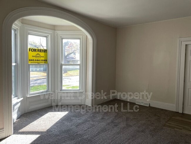 362 Furnace St in Elyria, OH - Building Photo - Building Photo