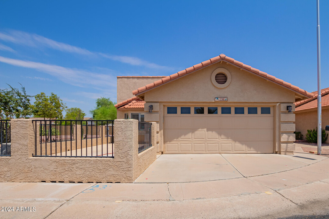 1786 Terrace Cir in Casa Grande, AZ - Building Photo