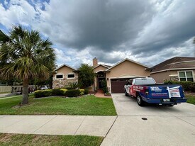 2671 NW 147th St in Newberry, FL - Building Photo