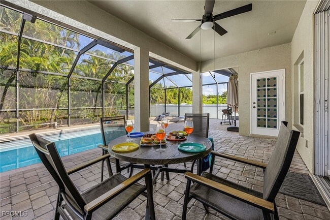 property at 2649 SW 32nd St