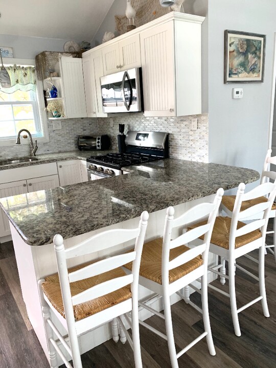 132 Kathryn St in Lavallette, NJ - Building Photo