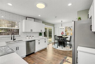 10420 Groton St in Orlando, FL - Building Photo - Building Photo