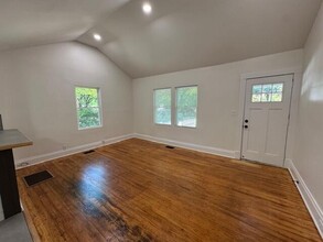 308 Solann St in Aiken, SC - Foto de edificio - Building Photo
