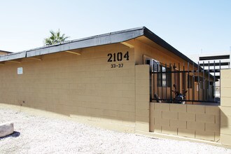 2104 Tam Dr in Las Vegas, NV - Building Photo - Building Photo