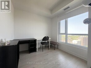 8-2908 Nahani Way in Mississauga, ON - Building Photo - Building Photo