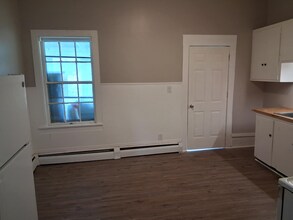 1424 NY-49 in Constantia, NY - Building Photo - Building Photo