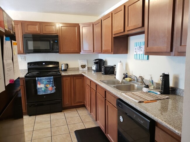 1422 E Elm St, Unit Front House in Tucson, AZ - Building Photo - Building Photo