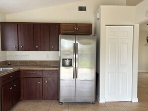 7331 SW 149th Ct in Miami, FL - Building Photo - Building Photo