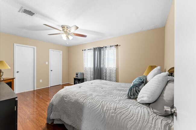 property at 5314 Nottingham Dr