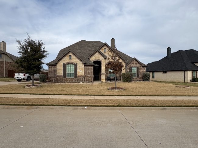 2634 Byrd Ranch Rd in Midlothian, TX - Foto de edificio - Building Photo