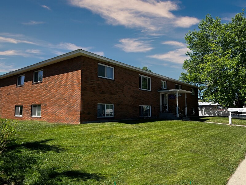 1215 Walnut St in Helena, MT - Foto de edificio
