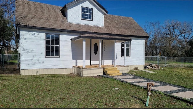 205 E M.L.K. Jr Blvd