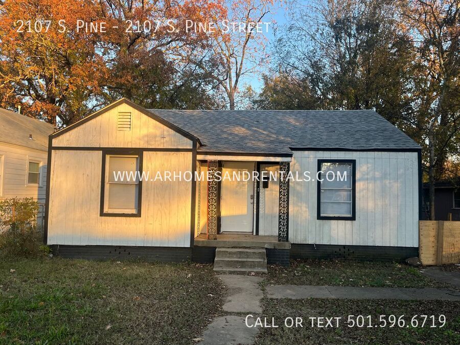 2107 S Pine St in Little Rock, AR - Building Photo