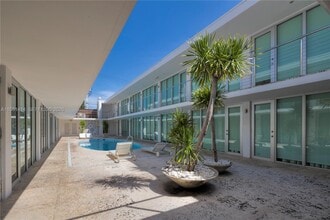 1601 West Ave in Miami Beach, FL - Building Photo - Building Photo
