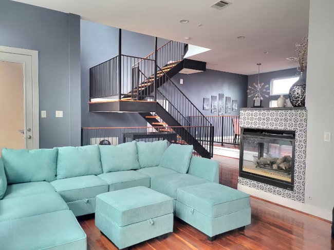 906 Hutchins St in Houston, TX - Building Photo - Building Photo