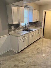 18558 Woodland St in Harper Woods, MI - Building Photo - Building Photo