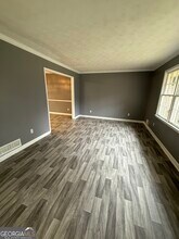 1760 Sherry Ln in Jonesboro, GA - Building Photo - Building Photo