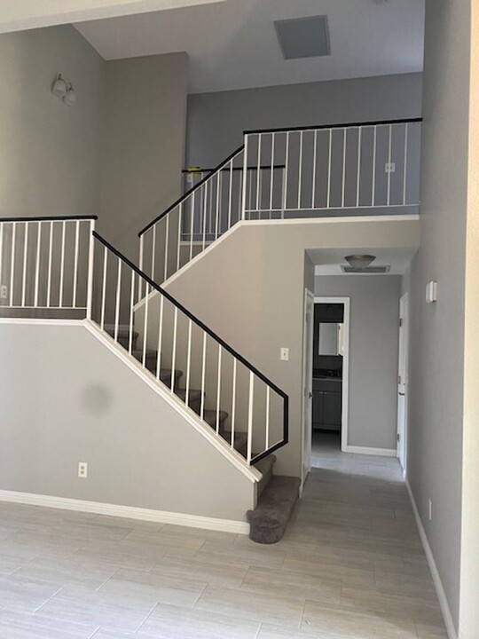 5935 Bankside Way in Reno, NV - Building Photo