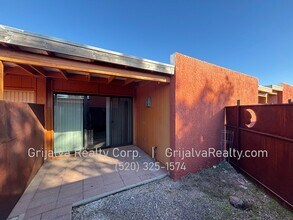 2131 N Margaret Ave in Tucson, AZ - Building Photo - Building Photo