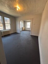 521-523 Dorothy Ave in Johnstown, PA - Building Photo